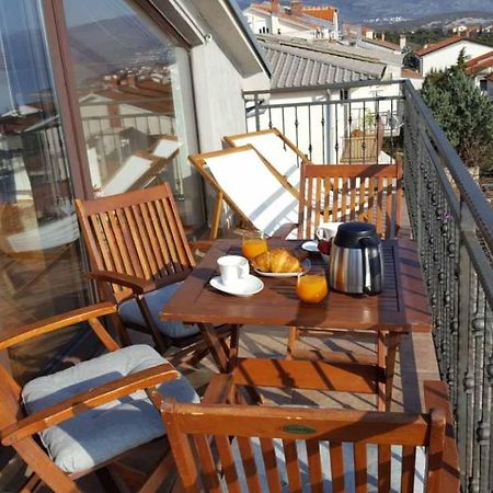 Apartment Jovanović Novi Vinodolski Buitenkant foto